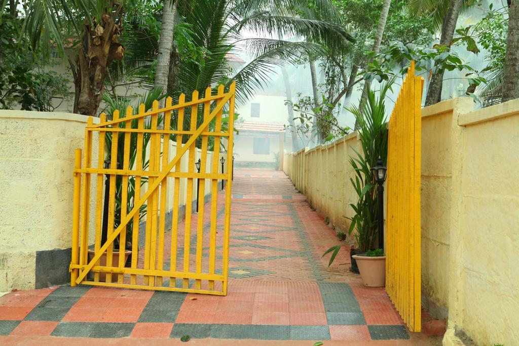 Savithri Inn Bamboo Cottages & Resorts Varkala Extérieur photo